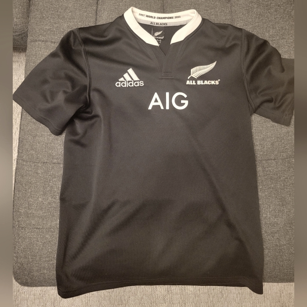 All Blacks / New Zealand rugby jersey